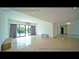 Clear Water Bay - Rise Park Villas 05