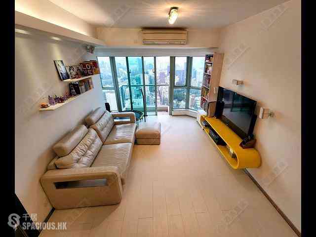 Tsim Sha Tsui - The Victoria Towers Tower 3 01
