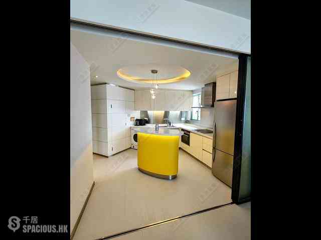 Tsim Sha Tsui - The Victoria Towers Tower 3 08