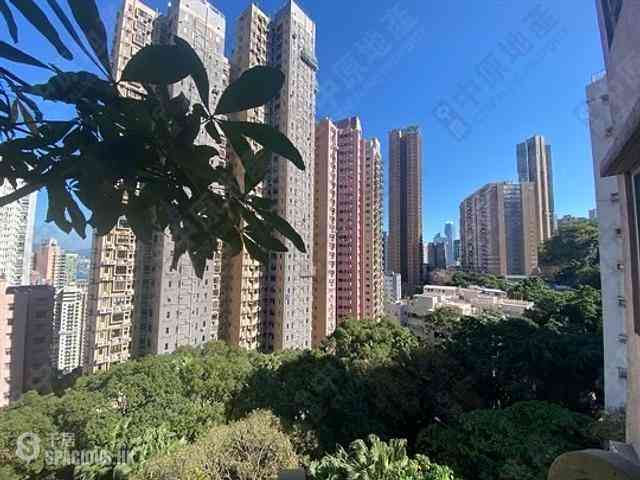 Mid Levels West - Skyview Cliff 01