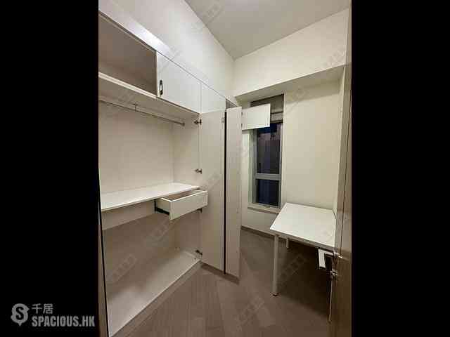 Sham Shui Po - Cullinan West Phase 5 Cullinan West III Tower 7 01