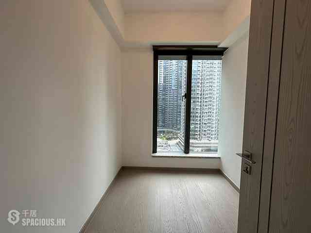 Wong Chuk Hang - The Southside Phase 3B Blue Coast 07