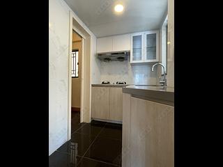 Tai Kok Tsui - Island Harbourview Block 5 05