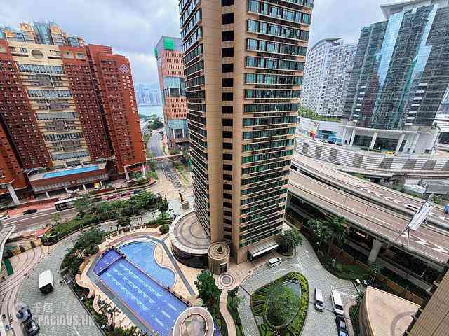 Hung Hom - Royal Peninsula Block 3 05