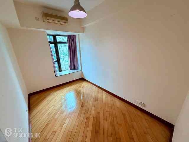 Hung Hom - Royal Peninsula Block 3 12