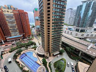 Hung Hom - Royal Peninsula Block 3 15
