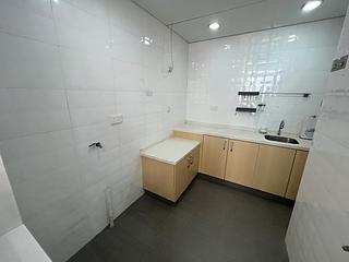 Quarry Bay - Ritz Garden Apartments 09