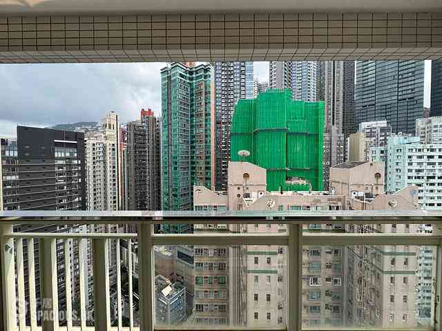 Soho - Centrestage Block 2 01