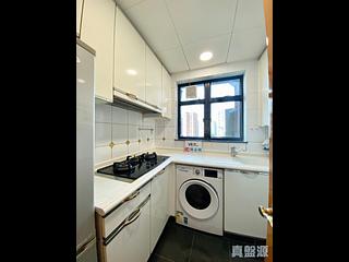 Fortress Hill - Le Sommet Block 2 10