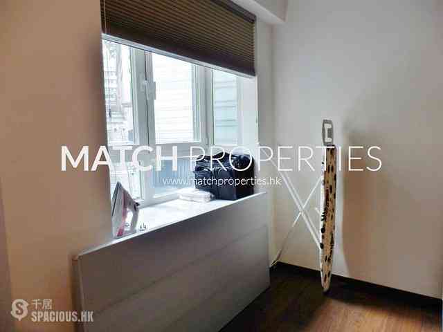 Mid Levels Central - Windsor Court 06