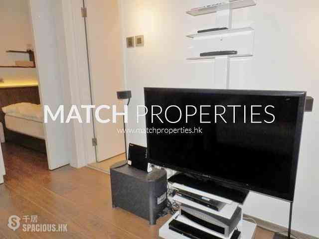 Mid Levels Central - Windsor Court 09