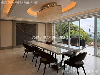 The Peak - Strawberry Hill 03