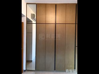 Fortress Hill - Le Sommet Block 1 05