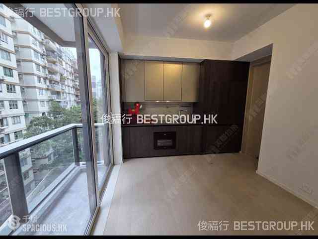 Wan Chai - 33 Kennedy Road 02