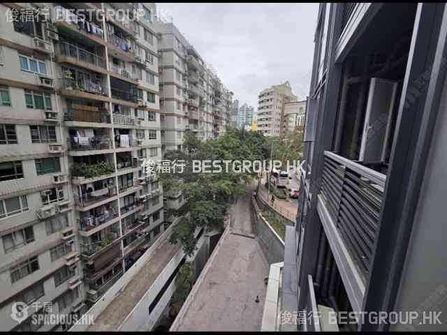 Wan Chai - 33 Kennedy Road 03