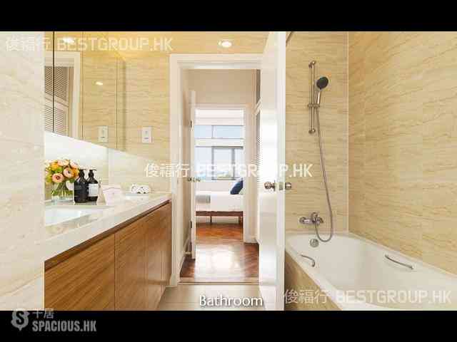 Chung Hom Kok - Coral Villas 08