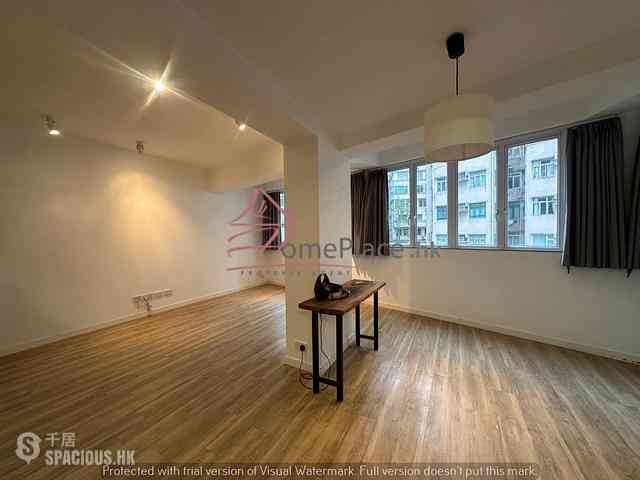 Sai Ying Pun - Sun Luen Building 05