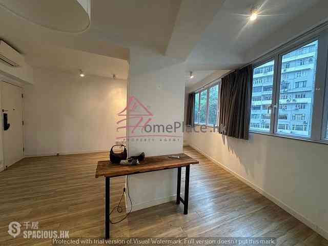 Sai Ying Pun - Sun Luen Building 08