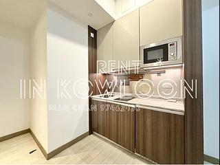 Tai Kok Tsui - L・Living 23 05