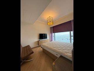 West Kowloon - The Cullinan (Tower 21 Zone 2 Luna Sky) 06