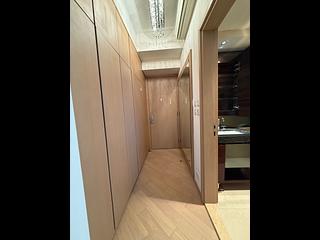 West Kowloon - The Cullinan (Tower 21 Zone 2 Luna Sky) 07