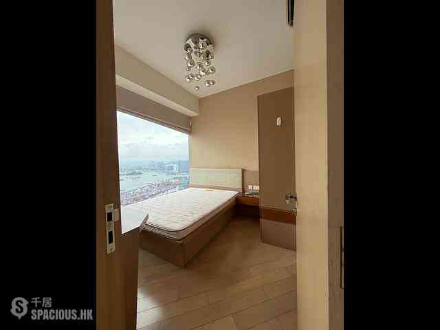 West Kowloon - The Cullinan (Tower 21 Zone 2 Luna Sky) 09