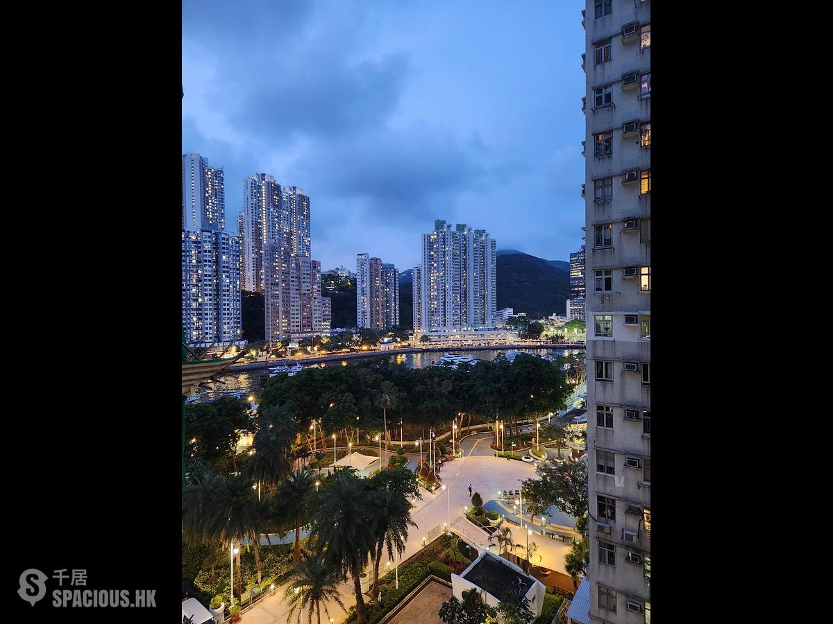 Ap Lei Chau - Aruna 01