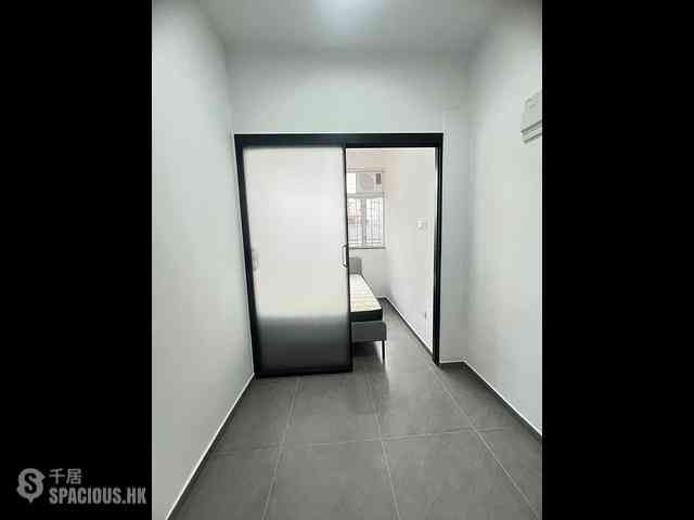 Mong Kok - Wing Tak Building 03