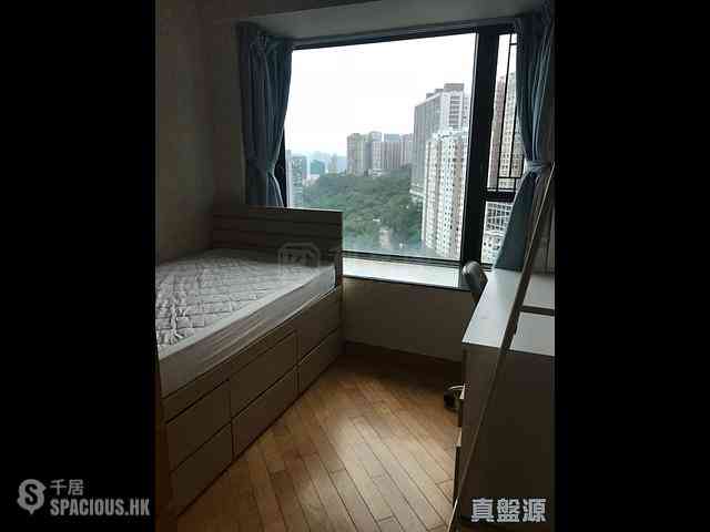 Fortress Hill - Le Sommet Block 1 17
