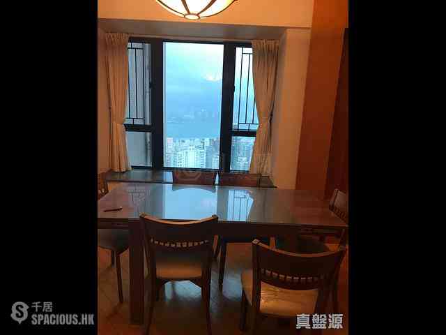 Fortress Hill - Le Sommet Block 1 20