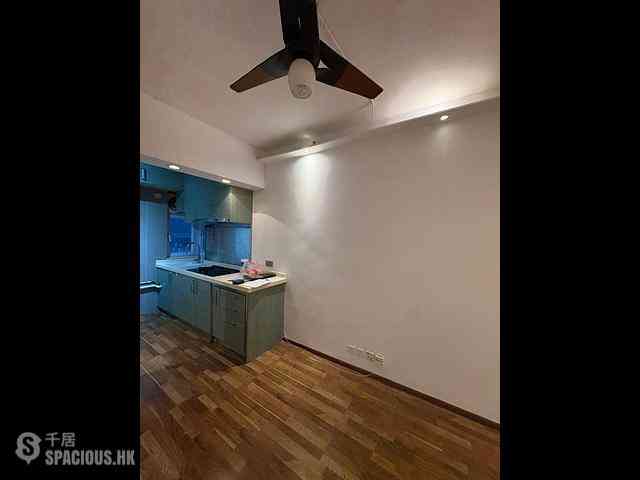 Tai Hang - Kanfield Mansion 03