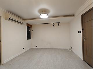 Wan Chai - Rialto Building 02