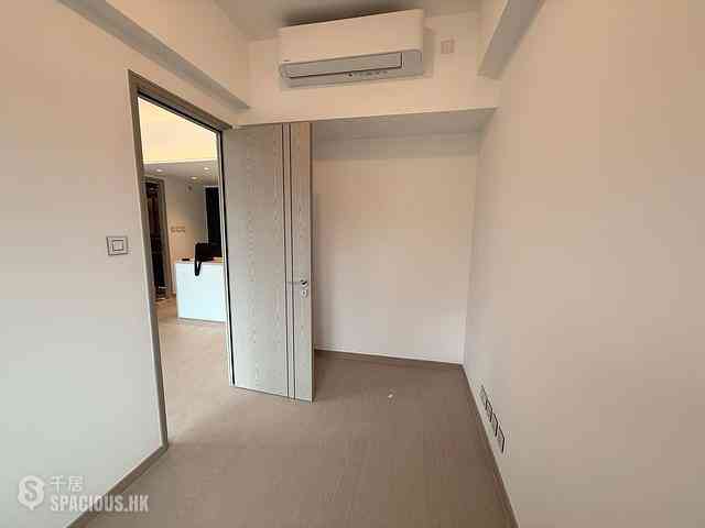 Wong Chuk Hang - The Southside Phase 3C Blue Coast II Tower 3 05