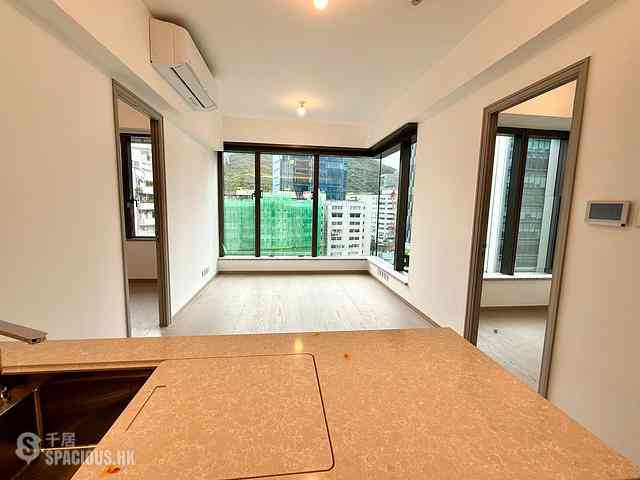 Wong Chuk Hang - The Southside Phase 3C Blue Coast II Tower 3 03