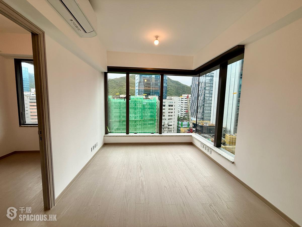 Wong Chuk Hang - The Southside Phase 3C Blue Coast II Tower 3 01