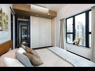 Sai Ying Pun - Centre Place 06