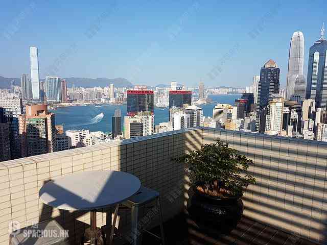 Sai Ying Pun - Centre Place 07