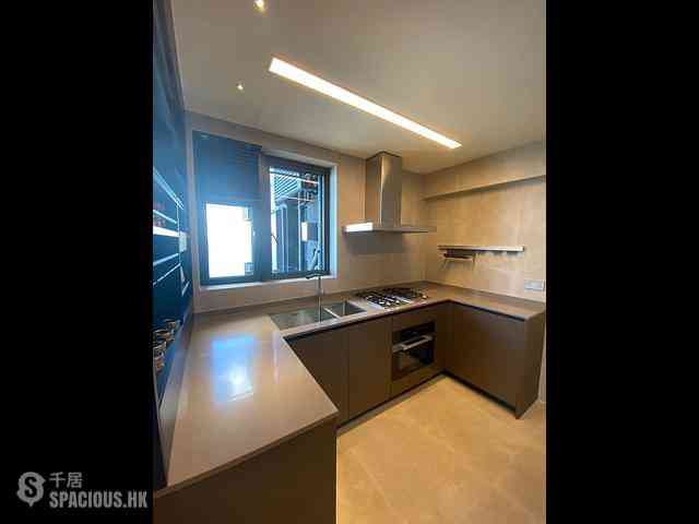 Pok Fu Lam - Victoria Coast Block A 04