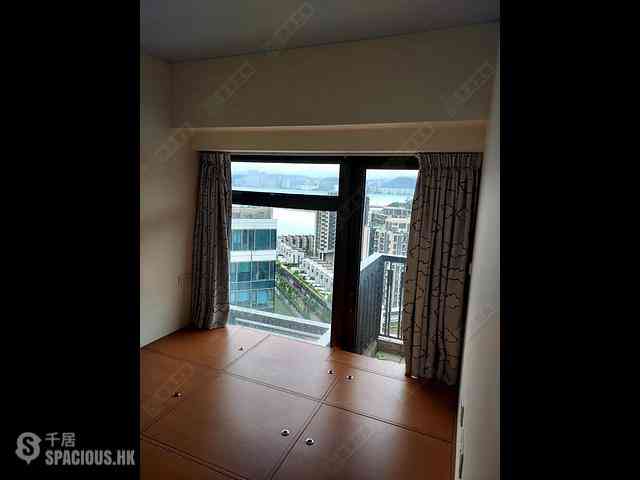 Tseung Kwan O - The Wings IIIB Block 1A 03