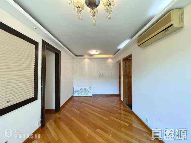 调景岭 - 维景湾畔2期7座 01