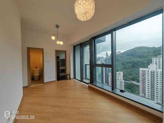 Tai Hang - Warrenwoods 01