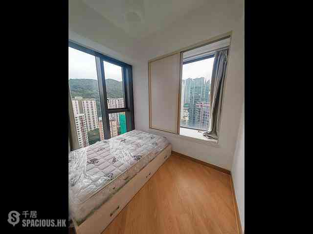 Tai Hang - Warrenwoods 03