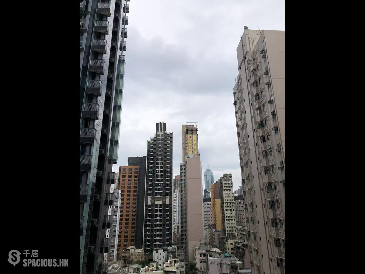 Sai Ying Pun - Two・Artlane 01