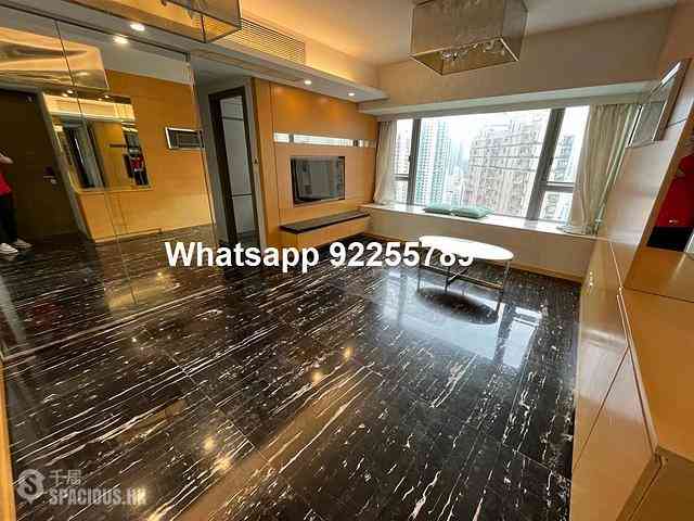 Soho - Centrepoint 01