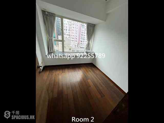 Soho - Centrestage 06