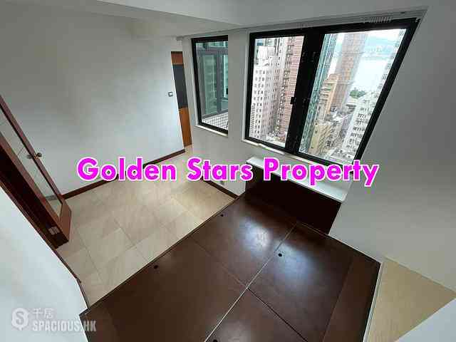 Sai Ying Pun - Fung King Court 01