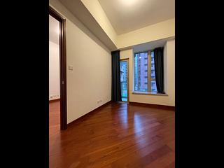 Wan Chai - The Avenue Phase 2 Block 3 02