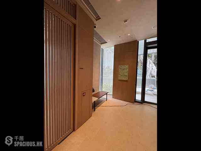 Wan Chai - 33 Kennedy Road 06
