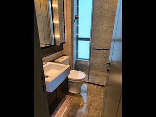 North Point - Victoria Harbour Phase 1B Tower 5A 03