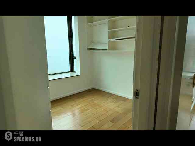 Shek Tong Tsui - The Belcher's Phase 1 Block 2 08